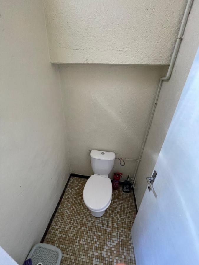 Studio 35M2 Terrasse Et Jardin Quartier Calme Au Centre Ville De Lourdes Eksteriør bilde